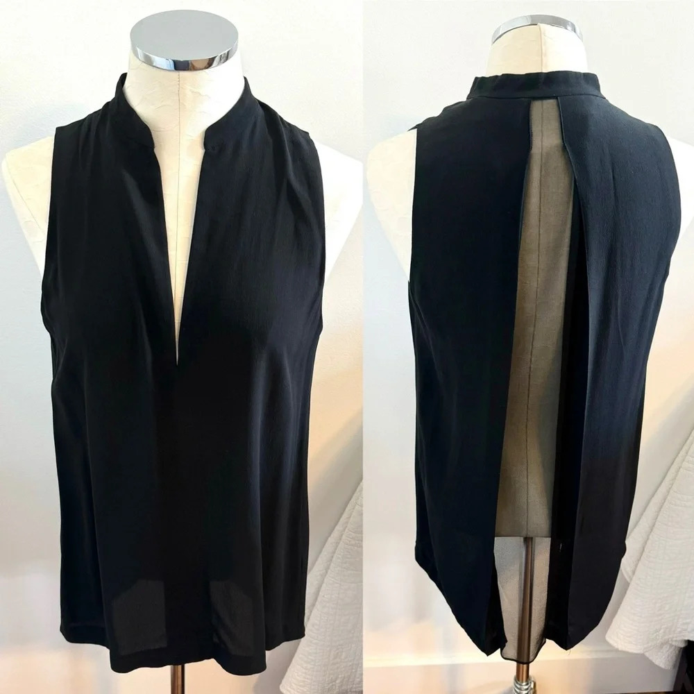 Alice + Olivia Black Sleeveless V-Notch Split-Back Top